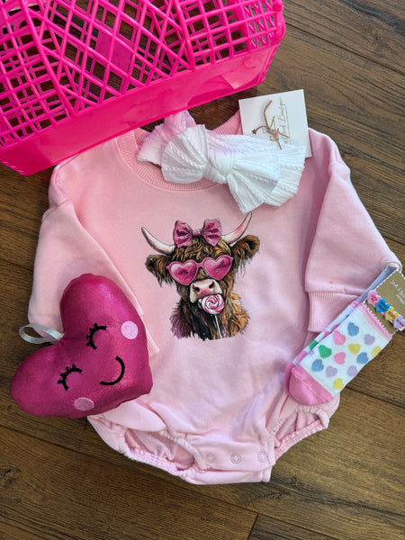 Valentine Cow Sweatshirt Bubble