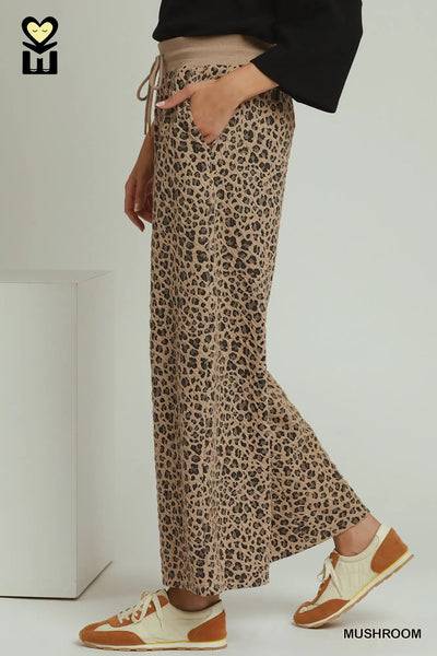 Leopard Jacquard Straight Pants