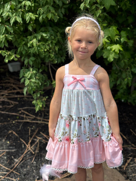 French Country Garden Twirler