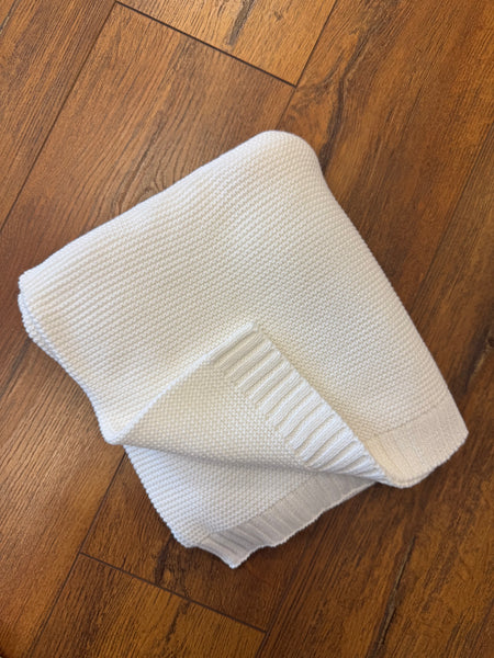 Knit white Blanket