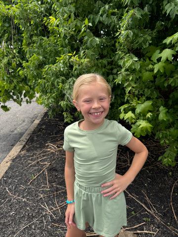 Relaxed Tee in Pistachio