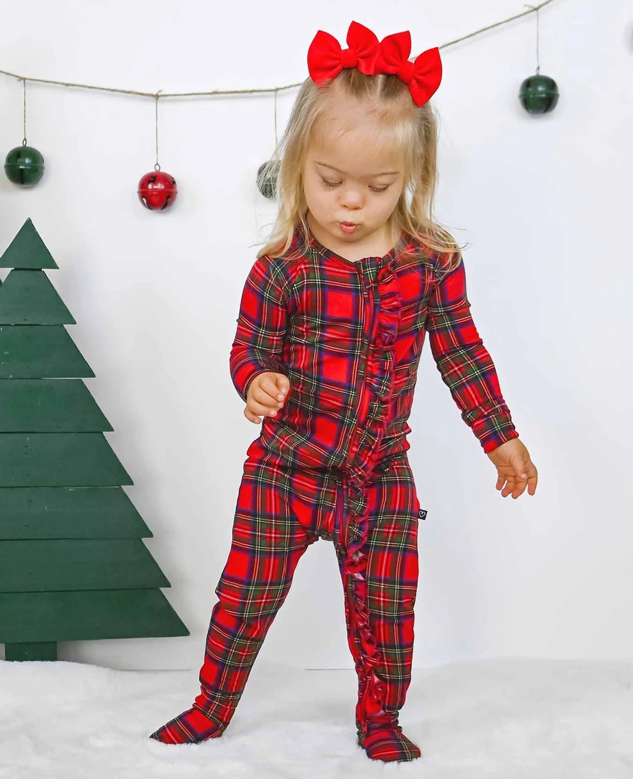 December Ruffle Footie