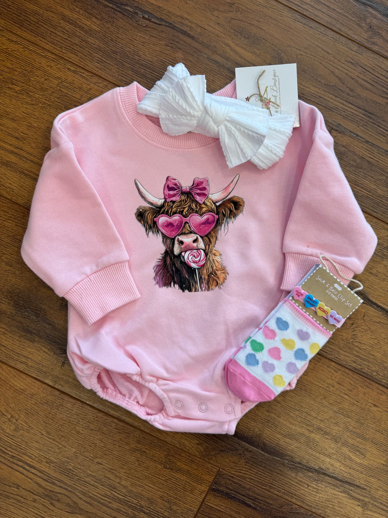 Valentine Cow Sweatshirt Bubble