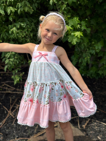 French Country Garden Twirler