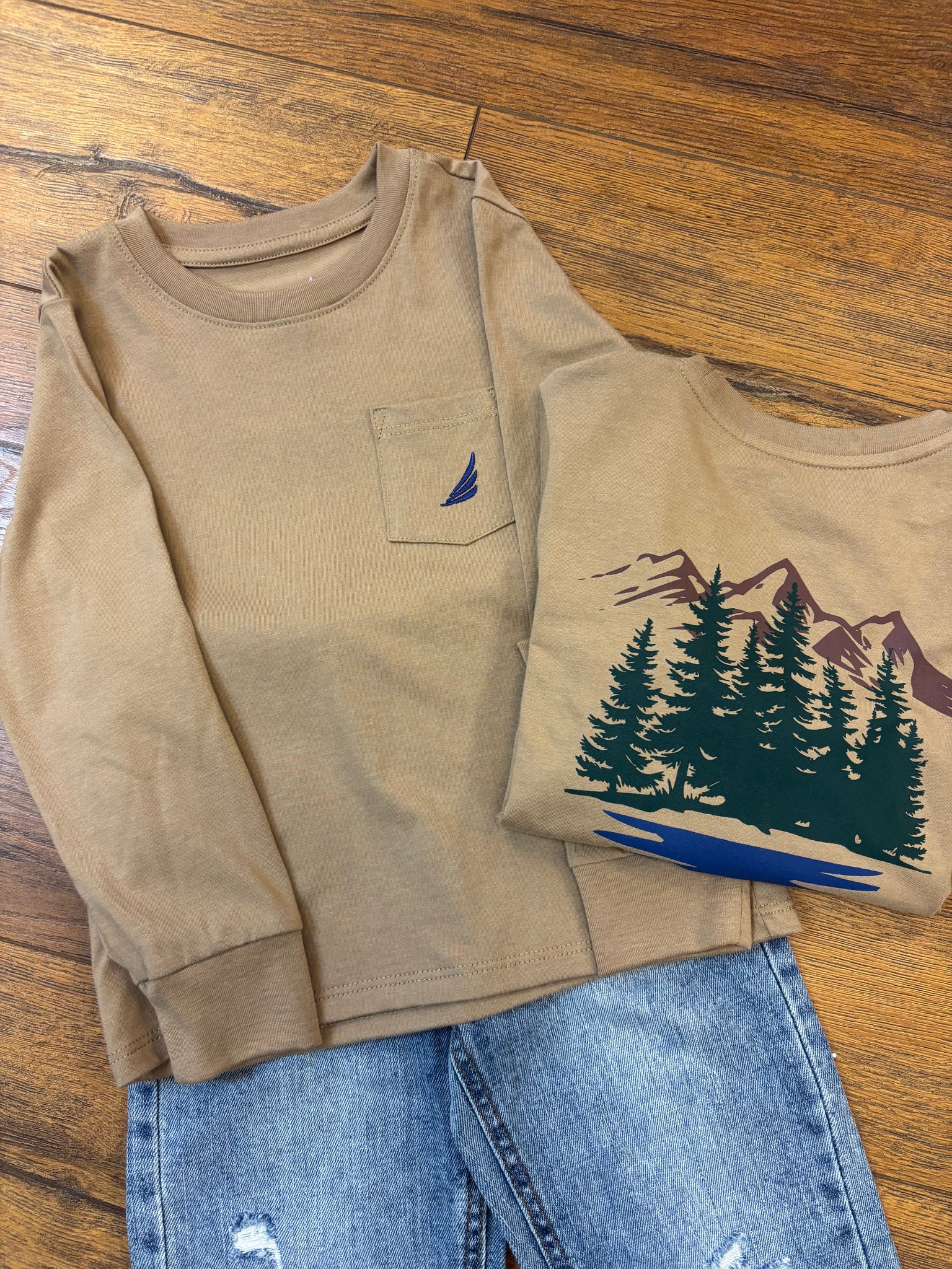 Lake Pocket Tee