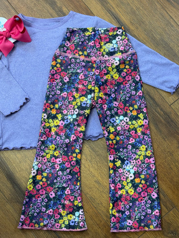 Bellflower Flair Leggings