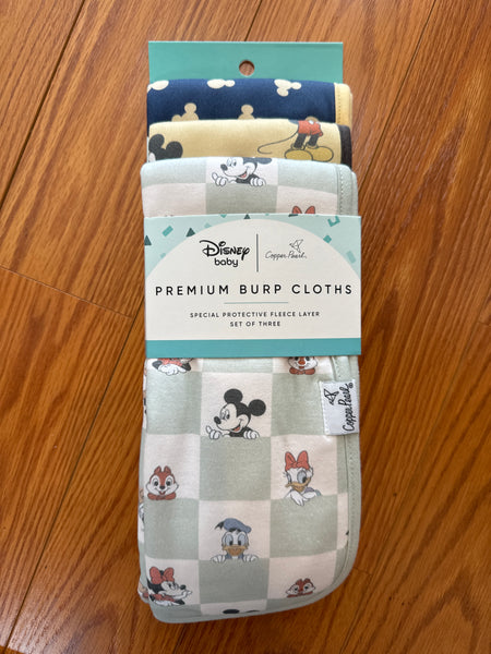 Mickey & Friends Burp Cloth Set