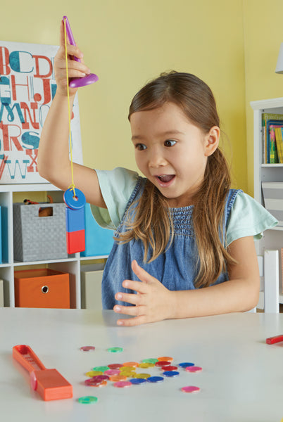 STEM Explorers Magnet Movers