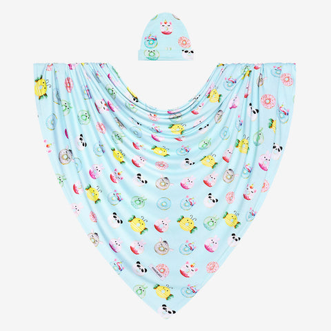 Donuts Swaddle & Beanie Set