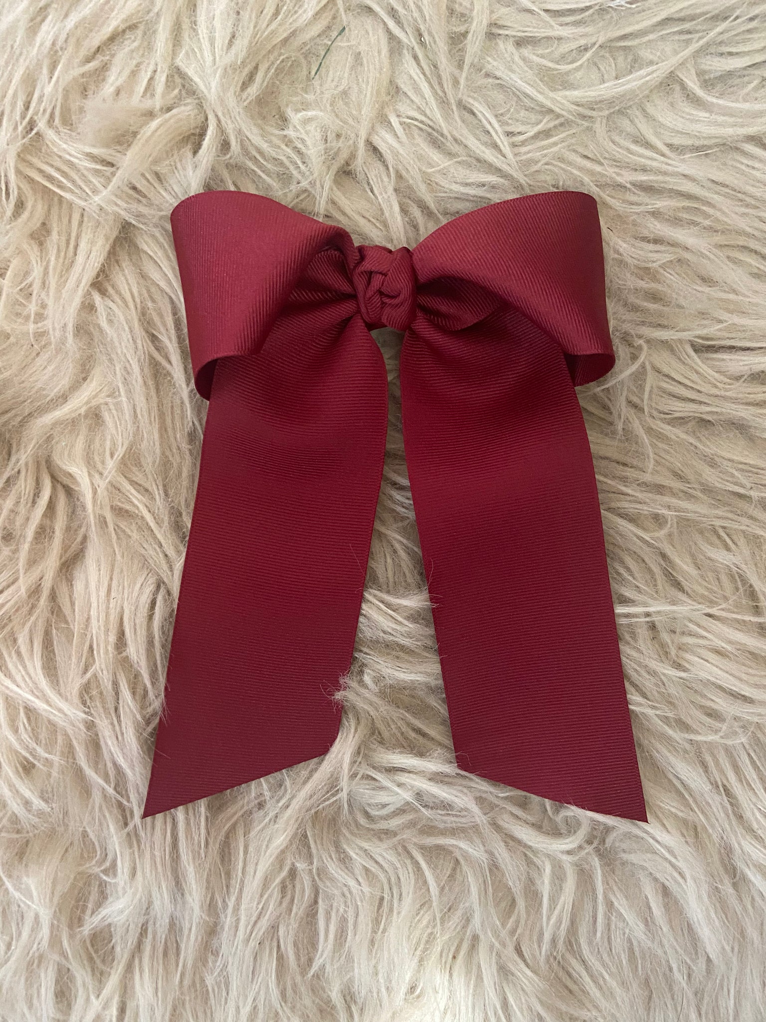 Current Bow with Streamers